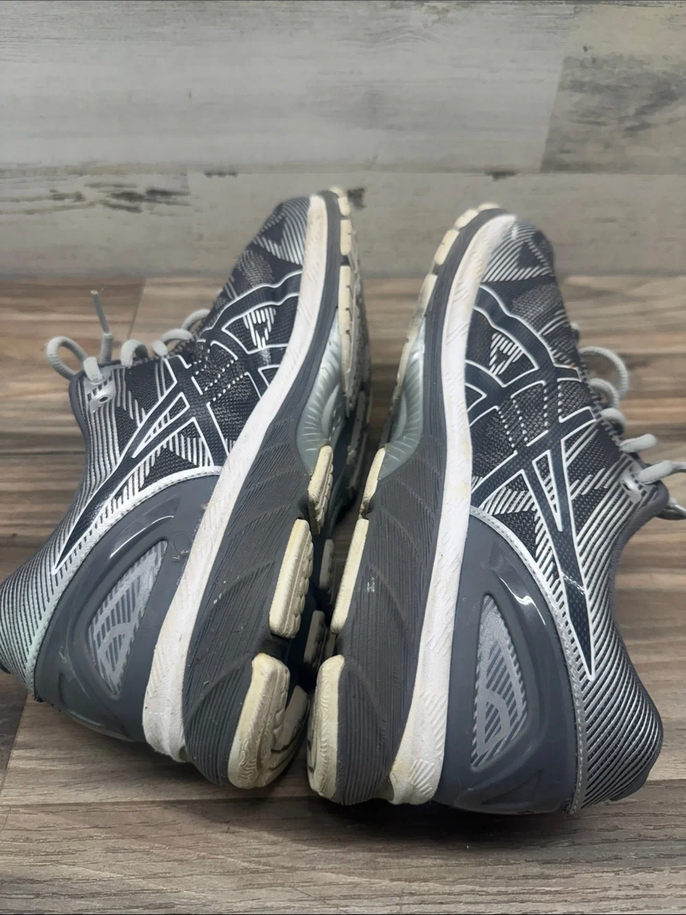 ASICS Men's Gel Nimbus 19 Running Shoes Size 11.5 Gray, T702N